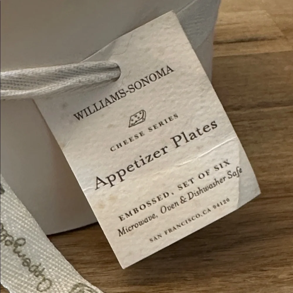 WILLIAMS SONOMA “Cheese Series” appetizer plates